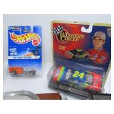 Large Lot of Vintage & Newer Toy Cars Vehicles Diecast etc