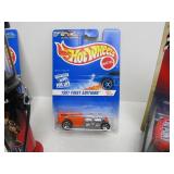 Large Lot of Vintage & Newer Toy Cars Vehicles Diecast etc