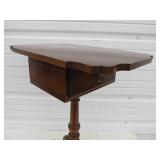 Vintage Pennsylvania House Small Tilt-Top Side Table w/Drawer