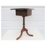 Vintage Pennsylvania House Small Tilt-Top Side Table w/Drawer