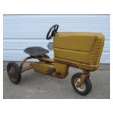 Nice Vintage Murray Yellow Pedal Tractor