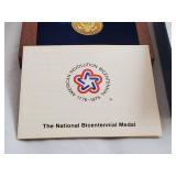 1776-1976 National Bicentennial Medal Gold Coin with Original Wooden Case