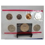 1981 U S Mint Uncirculated Philadelphia & Denver Mint Sets