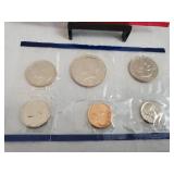 1981 U S Mint Uncirculated Philadelphia & Denver Mint Sets
