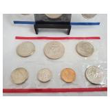 1981 U S Mint Uncirculated Philadelphia & Denver Mint Sets