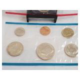 1980 U S Mint Uncirculated Philadelphia & Denver Mint Sets