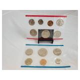 1980 U S Mint Uncirculated Philadelphia & Denver Mint Sets