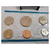 1980 U S Mint Uncirculated Philadelphia & Denver Mint Sets