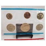 1980 U S Mint Uncirculated Philadelphia & Denver Mint Sets
