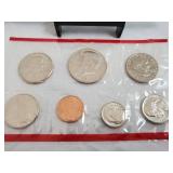 1980 U S Mint Uncirculated Philadelphia & Denver Mint Sets