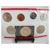 1980 U S Mint Uncirculated Philadelphia & Denver Mint Sets