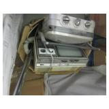 Lot of Assorted Unclaimed Items (ar...