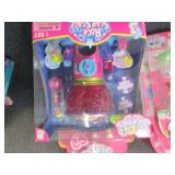 4 Squinkies Toys...