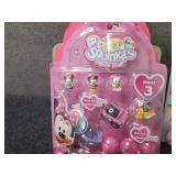 4 Squinkies Toys...