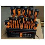 Torelli Tool Set; missing screwdriv...
