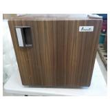 Avanti Small Fridge...
