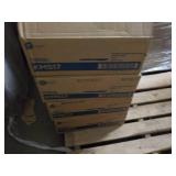 4 Boxes Dixie Plastic Knives and Li...