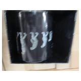 case of 24 color chainging coffee m...