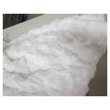 white blanket queen ...