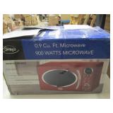 ginnys 0.9 cuft microwave 900 watts...