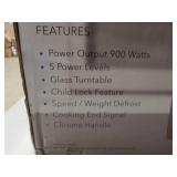 ginnys 0.9 cuft microwave 900 watts...