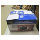 ginnys 0.9 cuft microwave 900 watts...
