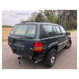 1993 Jeep Grand Cherokee Laredo - 4x4