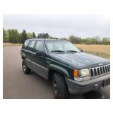 1993 Jeep Grand Cherokee Laredo - 4x4