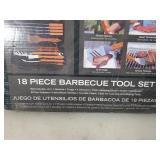 New 18 Piece BBQ Tool Set in Case
