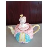 Fitz and Floyd- Reigning Cats and Dogs Teapot