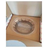 Princess House Fantasia- Crystal Casserole Dish with Lid