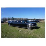 1999 Ford Expedition XLT Stretch Limousine