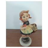 1962 Goebel Hummel Girl With Flower Basket Figurine