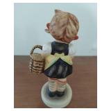 1962 Goebel Hummel Girl With Flower Basket Figurine