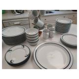 Dansk Bistro Dish set