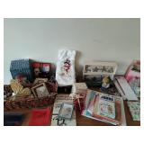 Collection of Home Décor and Linens