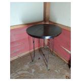 Round Table