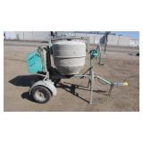 Towable Concrete Mixer With Honda Engine