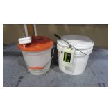 (2) Bait Buckets With Aerators