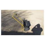 Yardworks Lawn Spreader