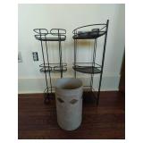 Collection of Bathroom Décor