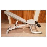 Hoist bench press seat with leg lift