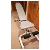 Hoist bench press seat with leg lift