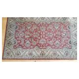 100% Wool Area Rug ~ 5 x   8