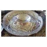 Wilton Serving Pieces