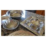Wilton Serving Pieces