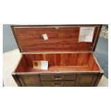 Lane Cedar Chest Bench