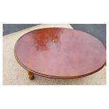 Traditional Mahogany Oval Cocktail Table