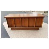 Vintage MCM Lane Cedar Chest Bench