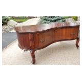 Low Profile Kidney Shaped Table